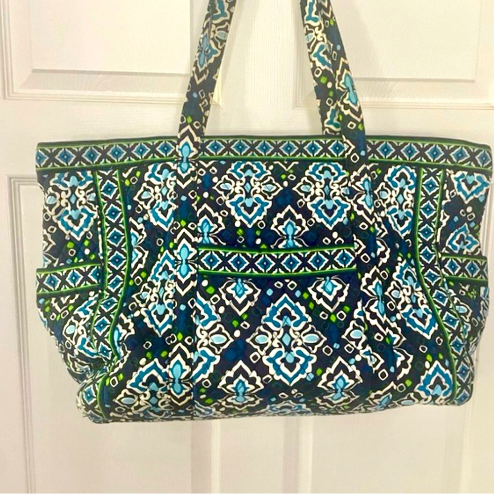 Bee Bradley Get Carried Away tote in ink blue retired print